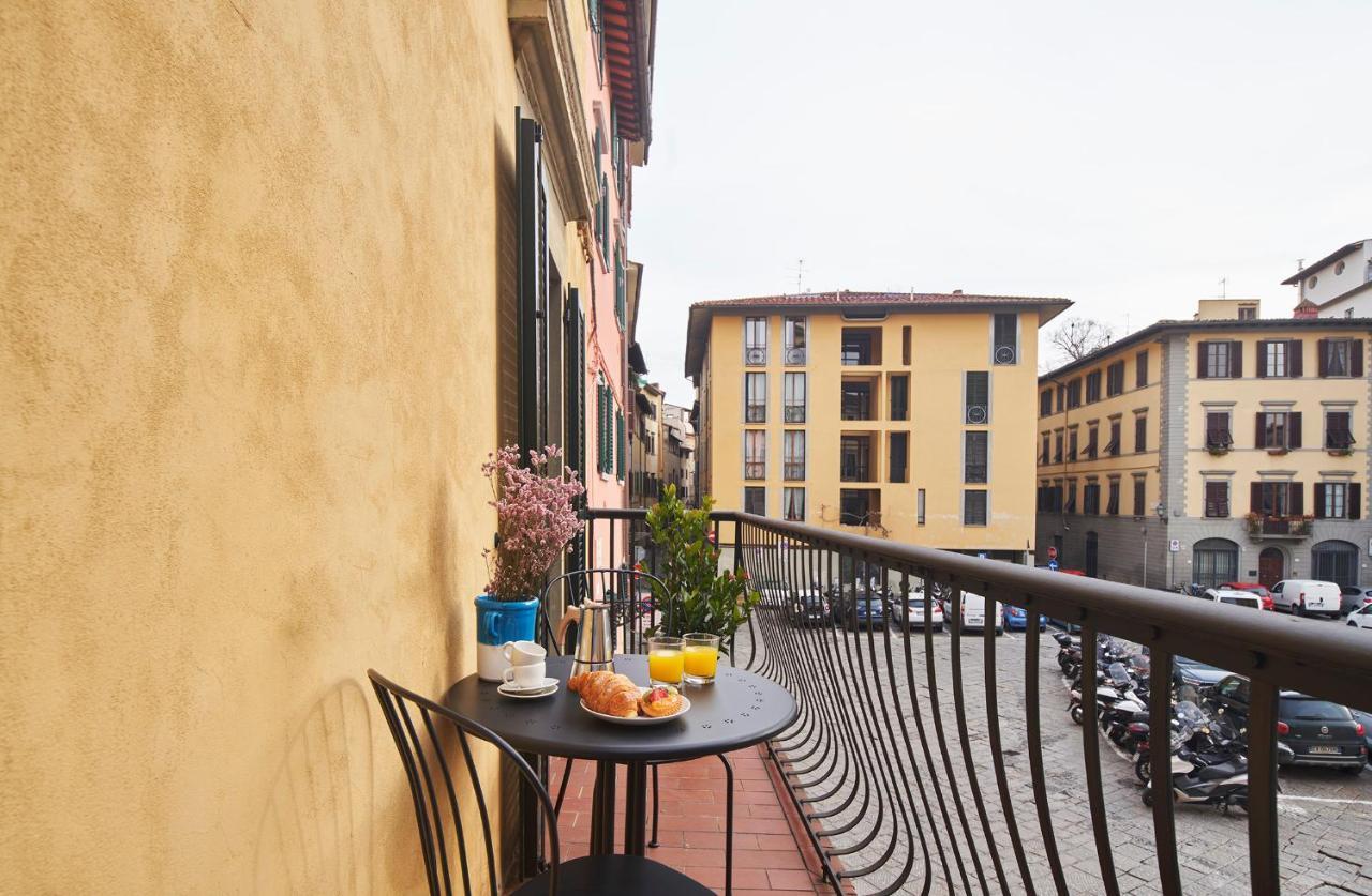 3 Master Bedrooms With Balcony On The River With Views Флоренция Екстериор снимка